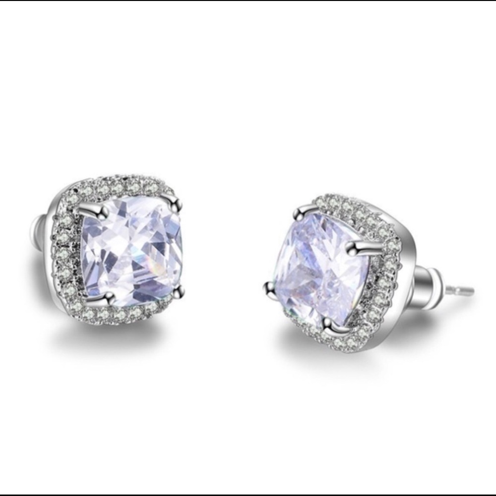10k white gold filled AAA cz studs - Picture 3 of 3